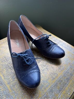 chelsea crew Navy Lace-Up Oxford Heels
